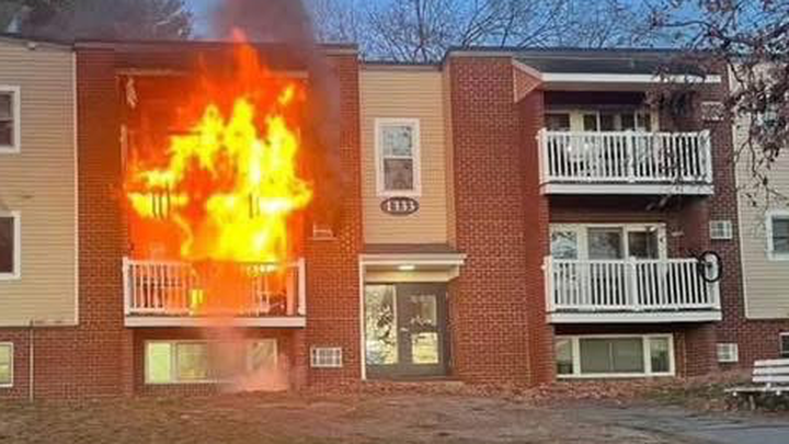 Help Debbie Austin's Family Rebuild After Fire campaign photo, 1 of 3