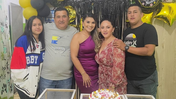 Support Ms. Cinthya’s Family After Tragic Loss campaign photo, 1 of 4