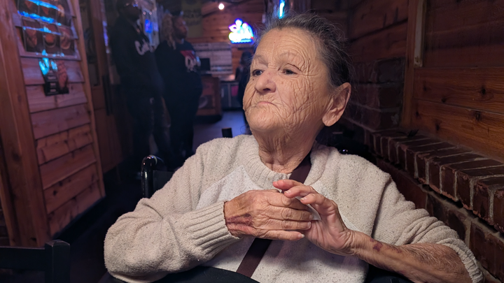 Help Honor My Mother's Memory campaign photo, 1 of 8