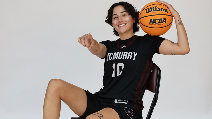 Support Jordan Bravo's Basketball Dream in Greece campaign photo, 1 of 5