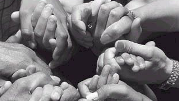 Tratamiento médico campaign photo, 1 of 3