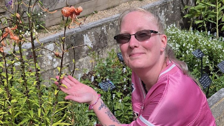 'HELP' support me during stage 3 breast cancer campaign photo, 1 of 5
