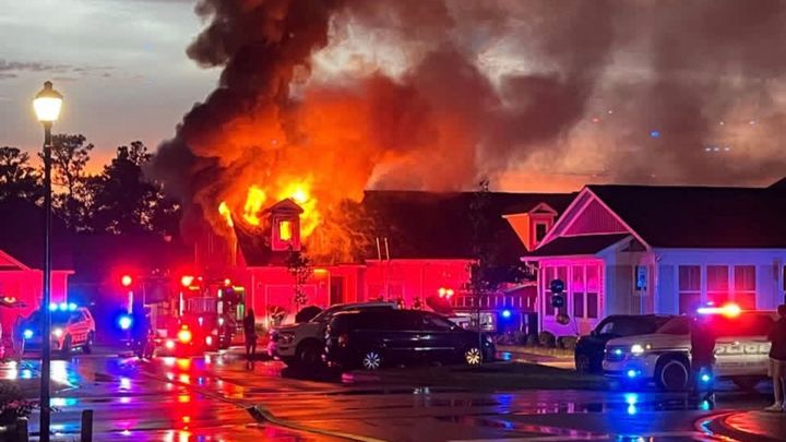 Help Ashley, Brett and Oaklee Start Over After Fire campaign photo, 1 of 7