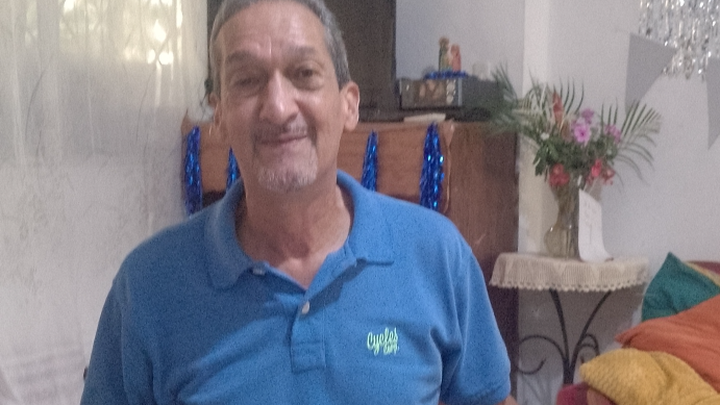 Support My Uncle’s Fight for Health in Caracas, Venezuela campaign photo, 1 of 3