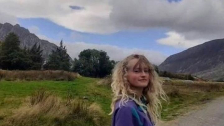 Walk the Camino de Santiago to raise money for mental health campaign photo, 1 of 3