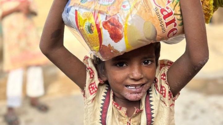 Feed poor Christian children and families in Pakistan campaign photo, 1 of 5