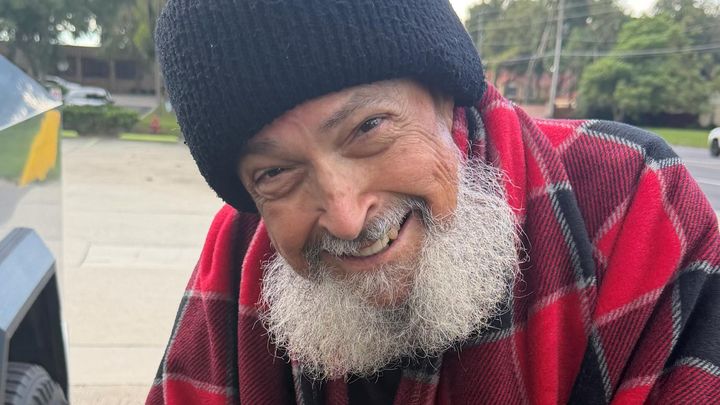 Help 77-Year Sal Come Home After Two Years on a Park Bench campaign photo, 1 of 3