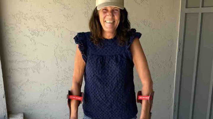 Help Lynn during her ALS journey campaign photo, 1 of 8