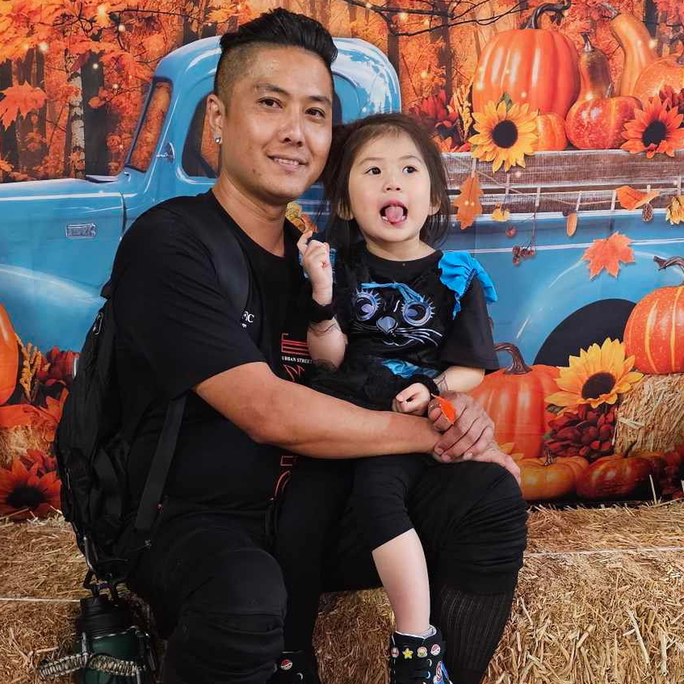 Fundraiser for Oanh Tran by Donly Vo : Support Dung Nguyen's Fight to Stay  with his family