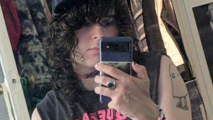 Urgent: Help trans woman with living expenses campaign photo, 1 of 5