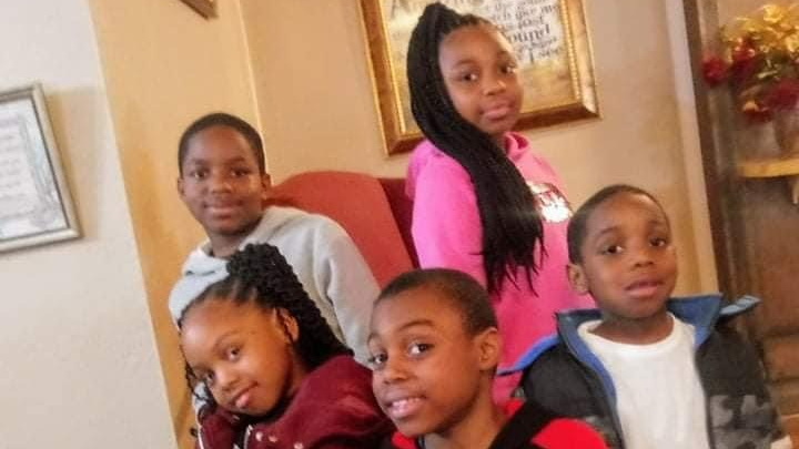 Support Single Mother of 5 - Rebuild After Losing Everything campaign photo, 1 of 6
