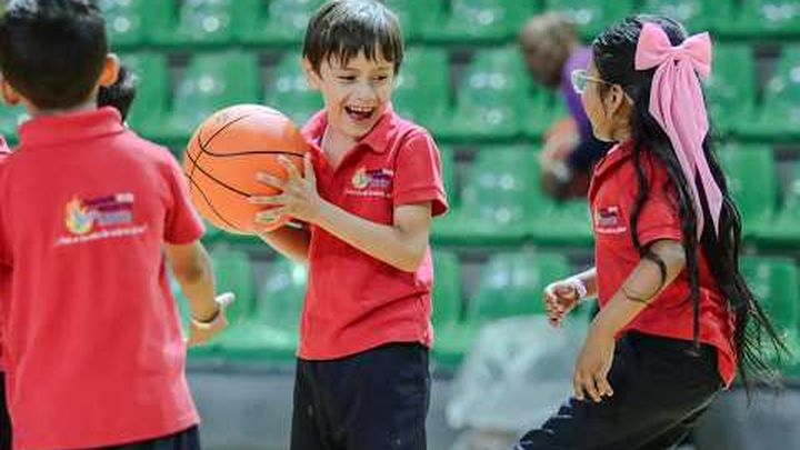 ¿Y si con un balón dieras esperanza a un niño en Costa Rica? video thumbnail, 1 of 8