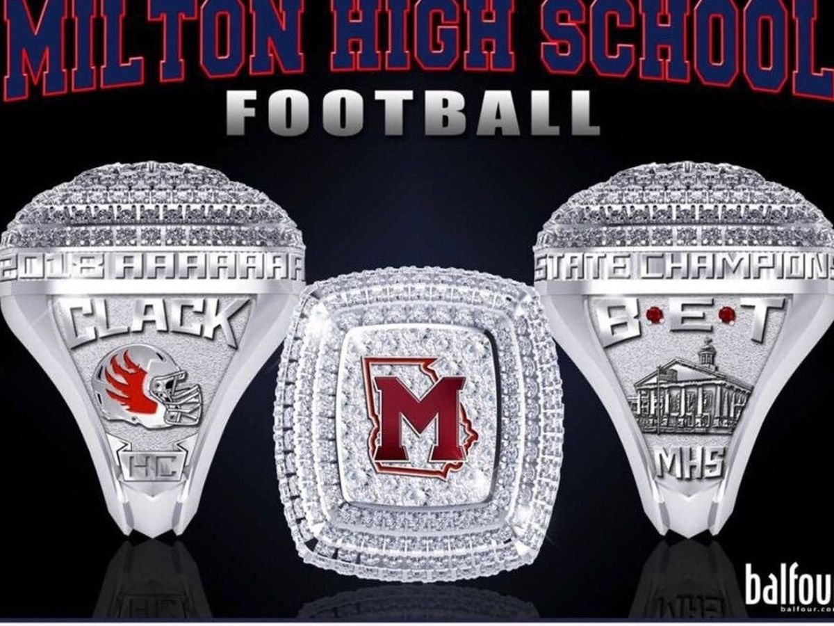 Prep Football: Eagles get their rings