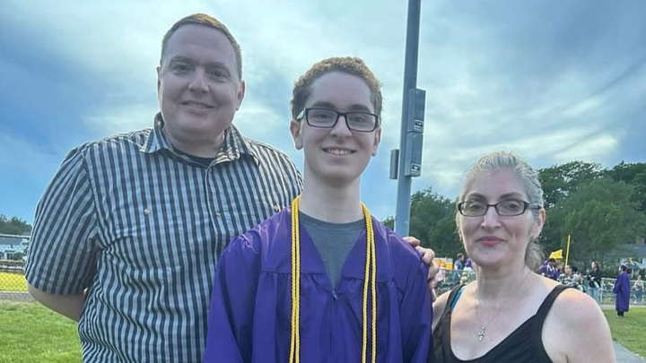 Support Ruth and Ethan After Luke's Passing campaign photo, 1 of 4