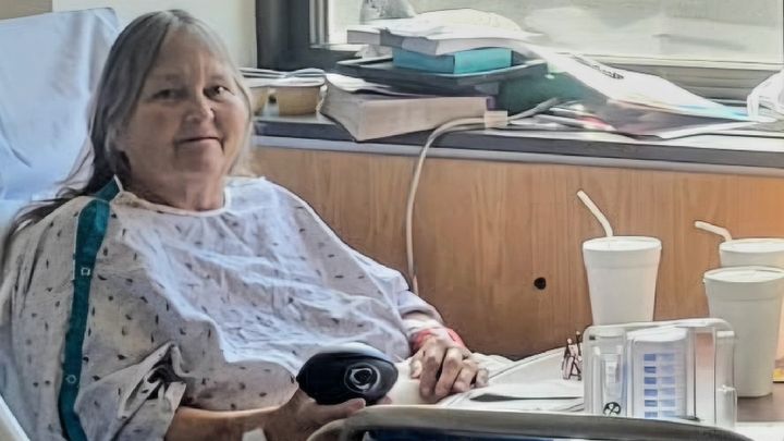 Help support Donna in her time of medical need campaign photo, 1 of 5