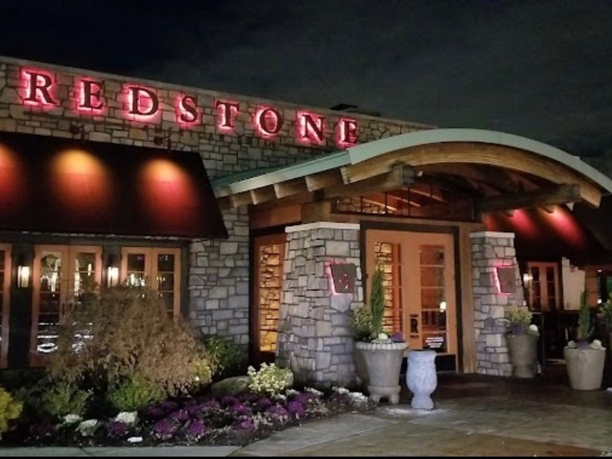 Fundraiser by Andrea Formosa : Help employees during restaurant fire