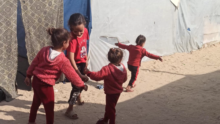 Happiness and life for the children of Gaza and my children campaign photo, 1 of 5