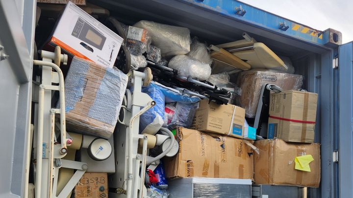 HOSPITAL EQUIPMENT CONTAINER SHIPMENT campaign photo, 1 of 3