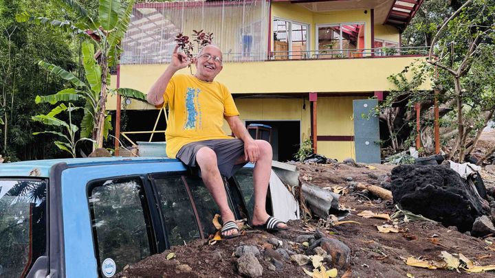 Support Grandpa Greg After Hurricane LaLa's Devastation campaign photo, 1 of 12
