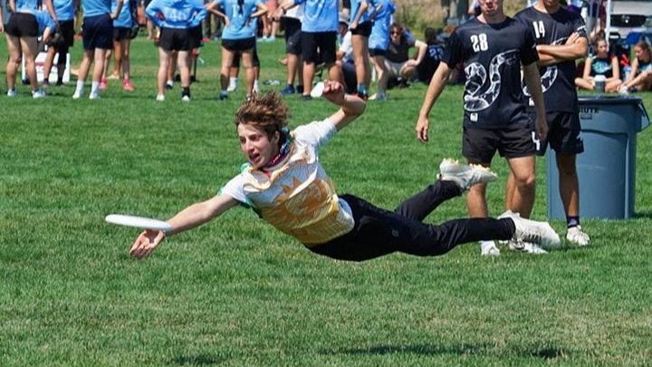 Help Evan Compete in World Junior Ultimate Championships! campaign photo, 1 of 4