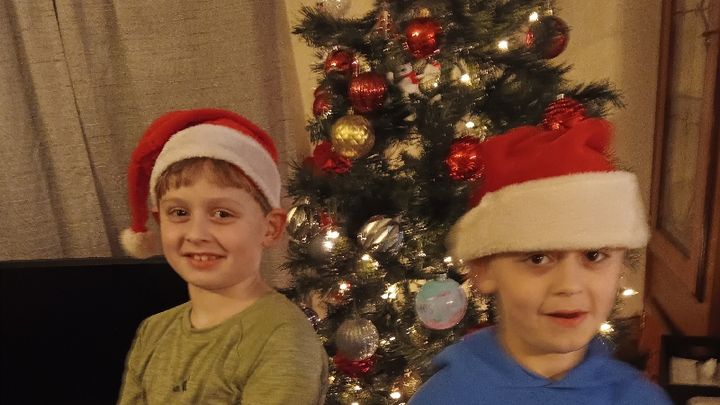 help this family in 2026 campaign photo, 1 of 5