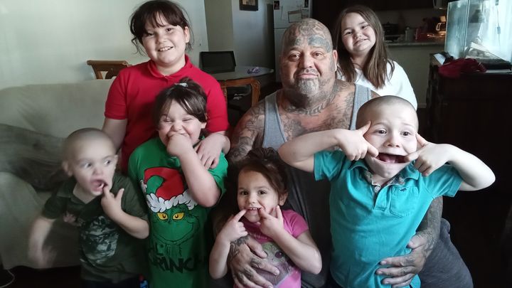 Help Karen’s Family Put Food on the Table campaign photo, 1 of 7