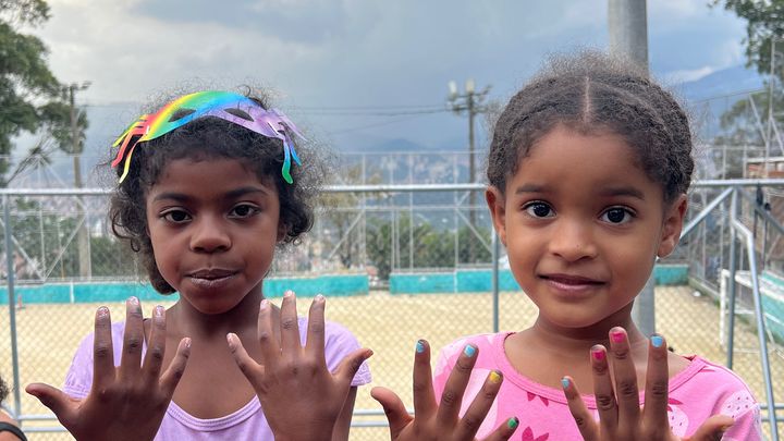 Bring Holiday Magic to Children in Comuna Ocho (Medellin) campaign photo, 1 of 8