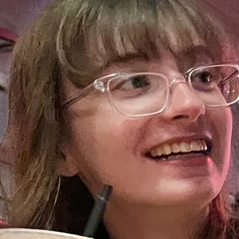 Fundraiser for Danielle Davis by Sarah Harrison : Support Emily Davis's  Road to Recovery