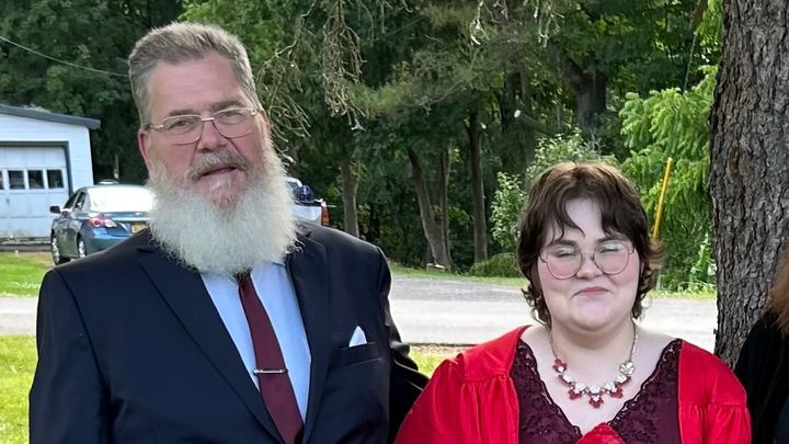 Please help Meadow with expenses after losing her father. campaign photo, 1 of 3