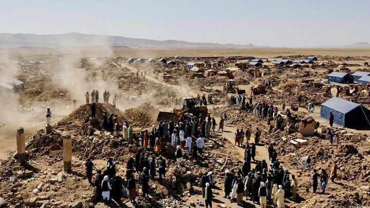 Support victims of deadliest earthquake in Herat campaign photo, 1 of 3