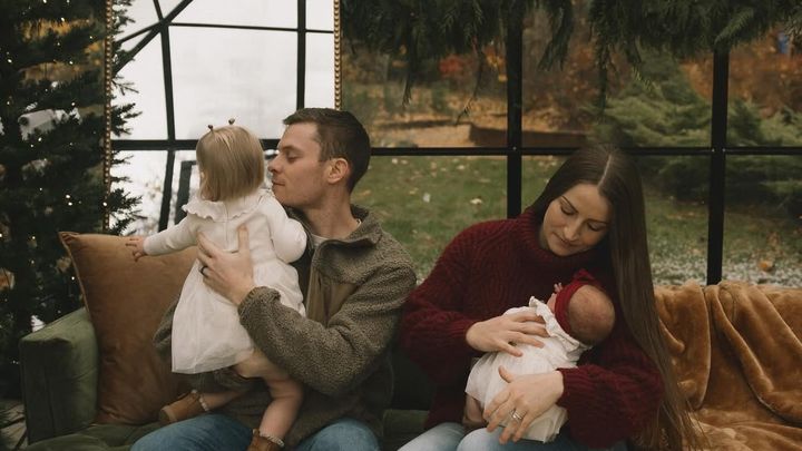 Support for Hannah Sasselli’s Family campaign photo, 1 of 5