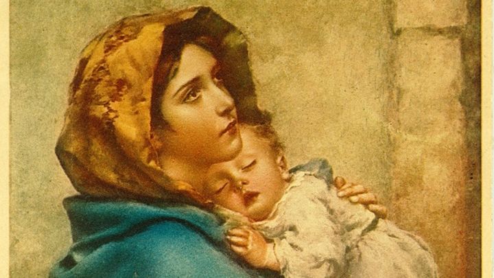 Lucia, madre e protettrice della famiglia campaign photo, 1 of 2