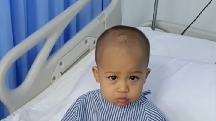 MATTHEW’S TUMOUR SURGERY campaign photo, 1 of 5