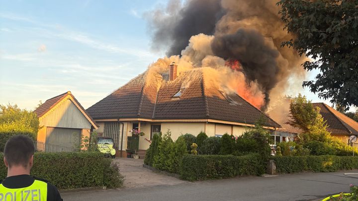 Kampagnen-Foto für Spendenaufruf nach Hausbrand in Deensen, 1 von 5