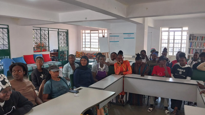Let´s Help Young Women in Nairobi’s Underserved Communities campaign photo, 1 of 3