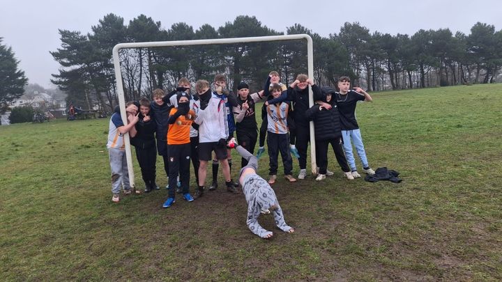 Longfleet Fundraiser by LONGFLEET LOBSTERS : Longfleet lobsters pitch and sports ...