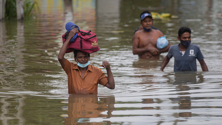 Seeing Double – Sri Lanka Flood Relief Fundraiser campaign photo, 1 of 8