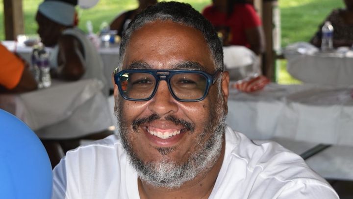 Help Honor Rodney O Givens campaign photo, 1 of 8