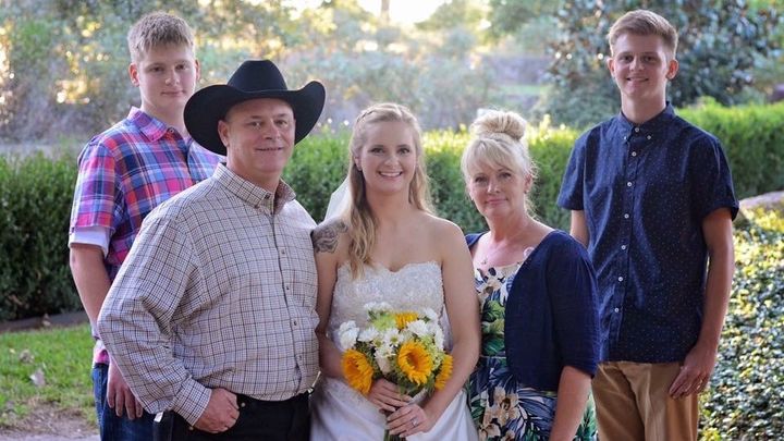 Support the Family - Cancer Battle campaign photo, 1 of 8