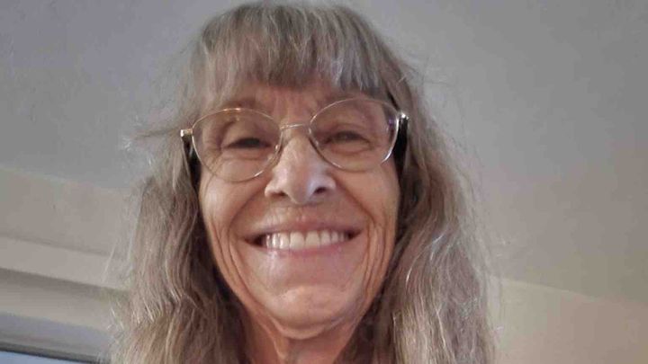 Help Ms. Typist Buy A Good Used Car campaign photo, 1 of 7