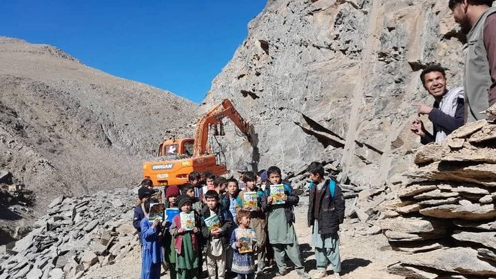 Help change a child’s future in Afghanistan campaign photo, 1 of 8
