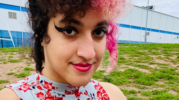 Help Vivi Survive Eviction and Move Out of State campaign photo, 1 of 2