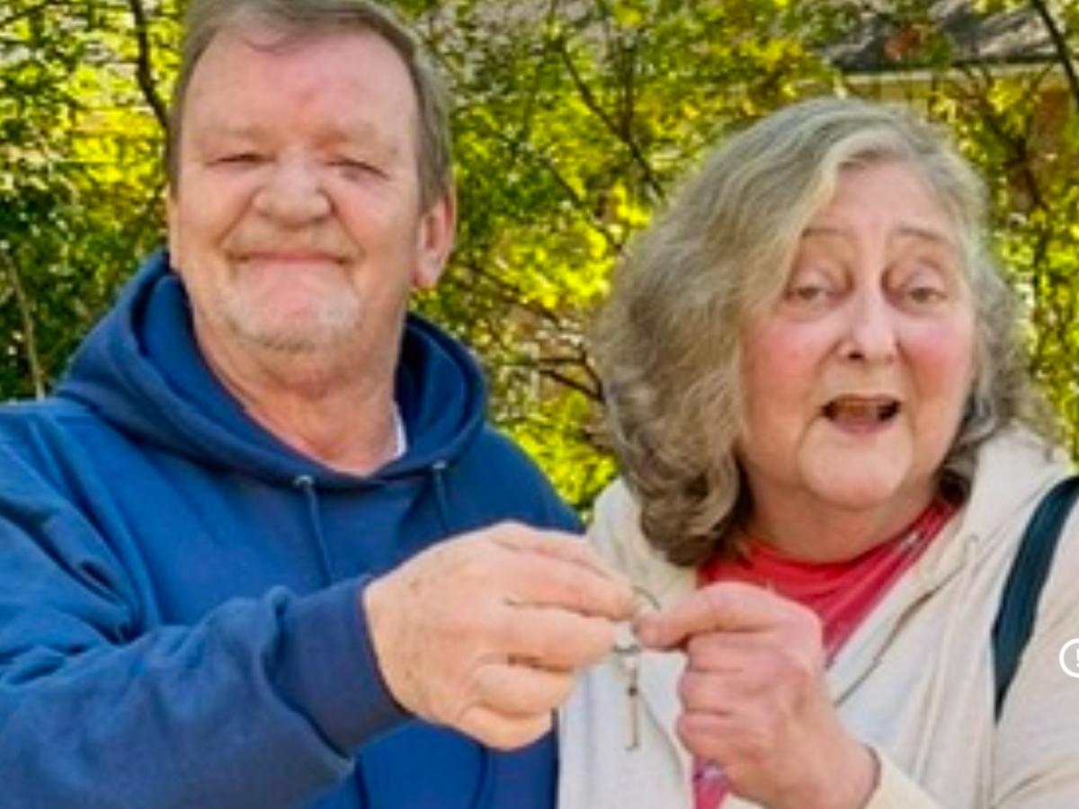 Help Katherine’s Parents pay mortgage to relocate campaign photo, 1 of 7