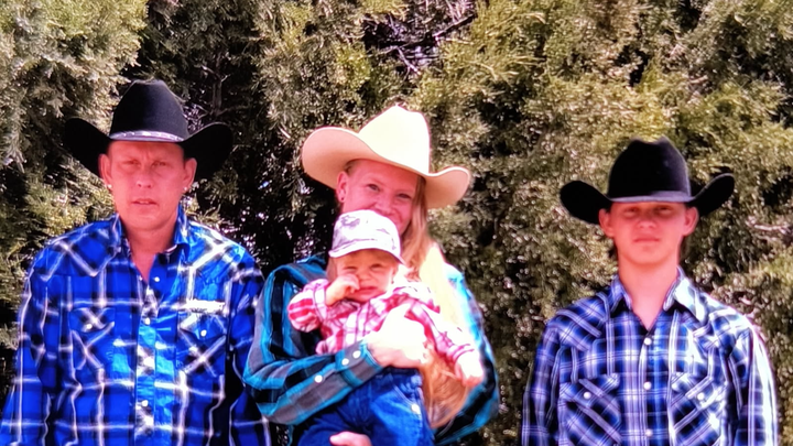 Help Leandra with funeral expenses and bills! campaign photo, 1 of 3