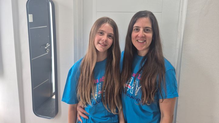 Two Ponytails, Two Causes, One Big Cut campaign photo, 1 of 5