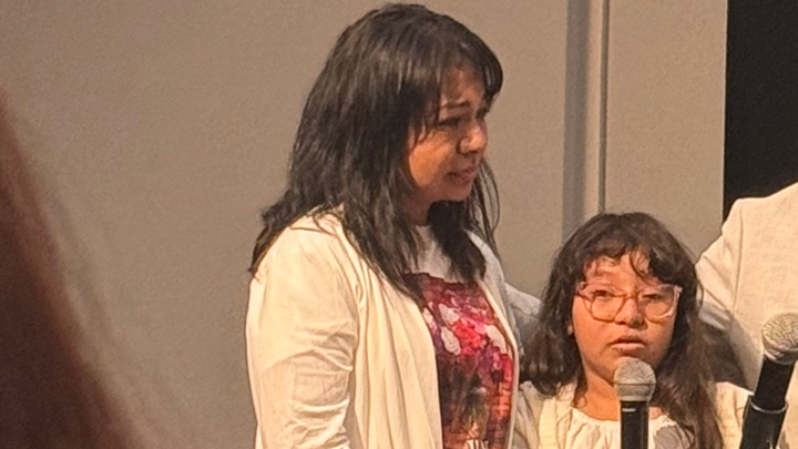Help Dulce and Her Daughter Stay Together campaign photo, 1 of 4
