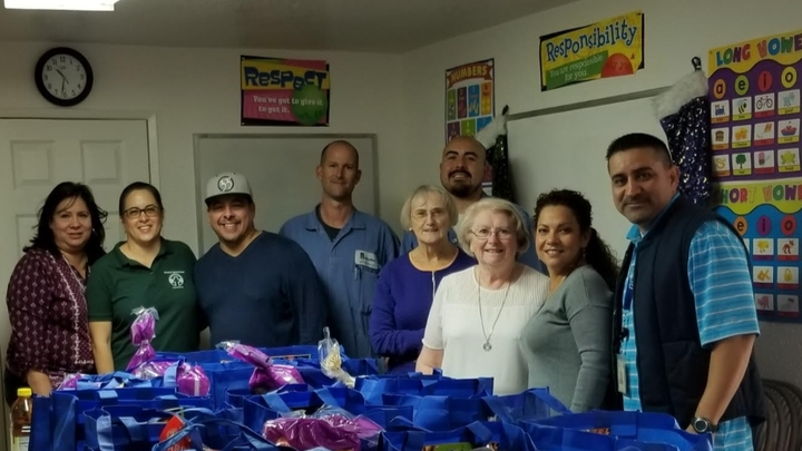 Fundraiser by Patty Contreras : Help Families in Need This Thanksgiving