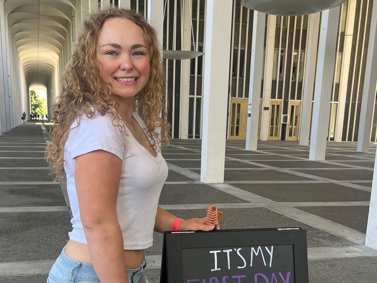 Help My Daughter Attend Her Italy Law program Internship campaign photo, 1 of 8