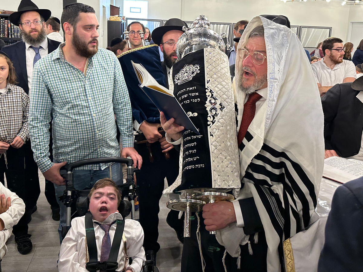 IZZY’S Torah Re-Inauguration: Sep. 14, 2025 campaign photo, 1 of 4