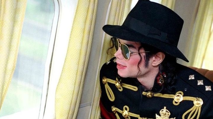 Michael Jackson:Special arrangement June 25th at Forest Lawn campaign photo, 1 of 3